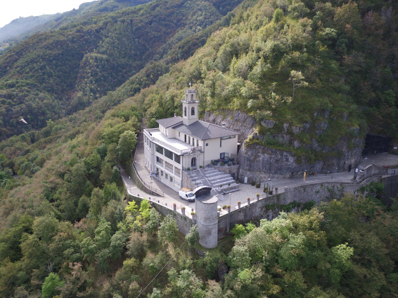 santuario-della-madonna-della-cornabusa